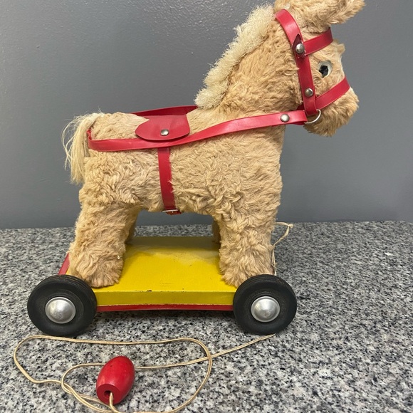 Vintage Stuffed Toy Horse On Metal Cart With Pull Cord 50s-60s Collectible Rare - Picture 4 of 16